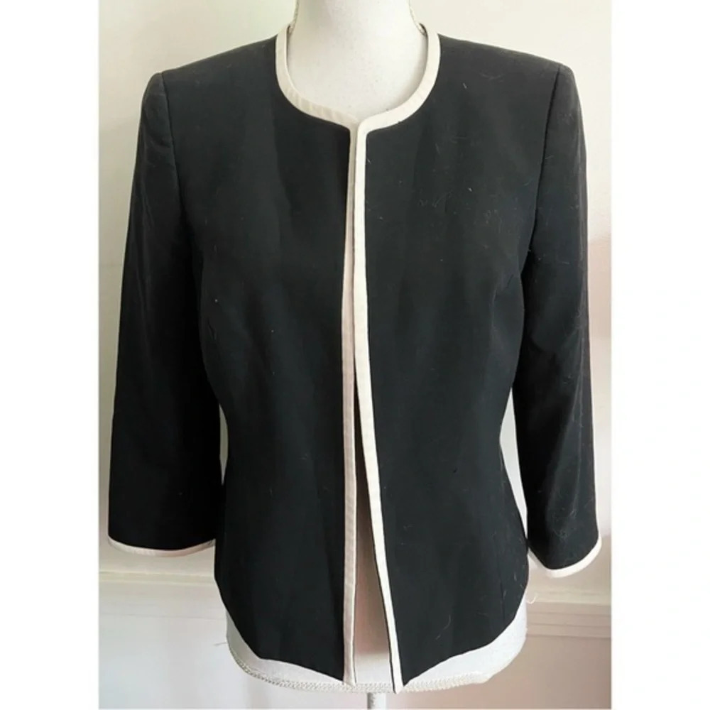 Nine West • Black with Ivory Trim Open Front Cropped Blazer